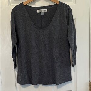 Old Navy Maternity Shirt Charcoal Scoop Neck 3/4 Sleeve Top